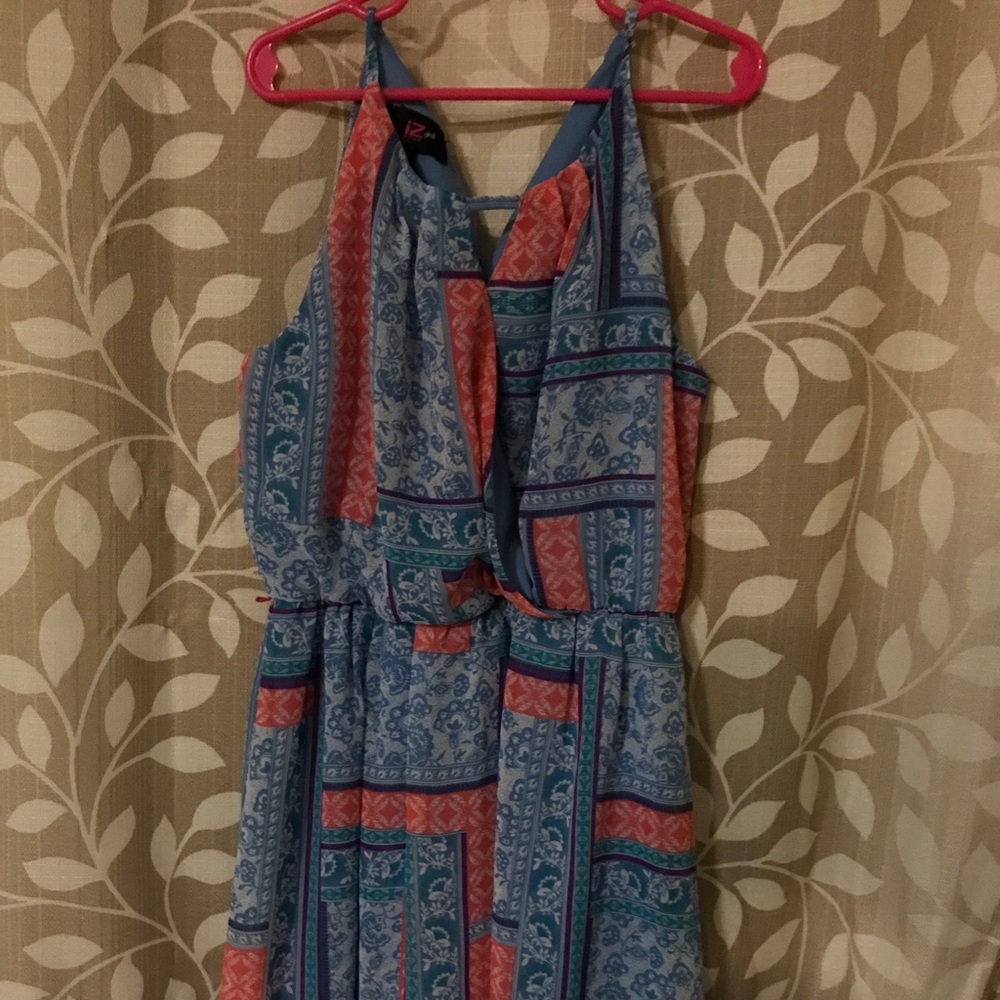 🌟5 FOR 25!!!🌟 SUPER CUTE dress! Worn once!